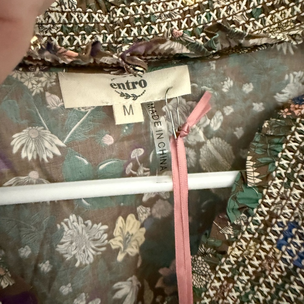 Entro Multicolor Floral Ruffle Blouse - Picture 2 of 3
